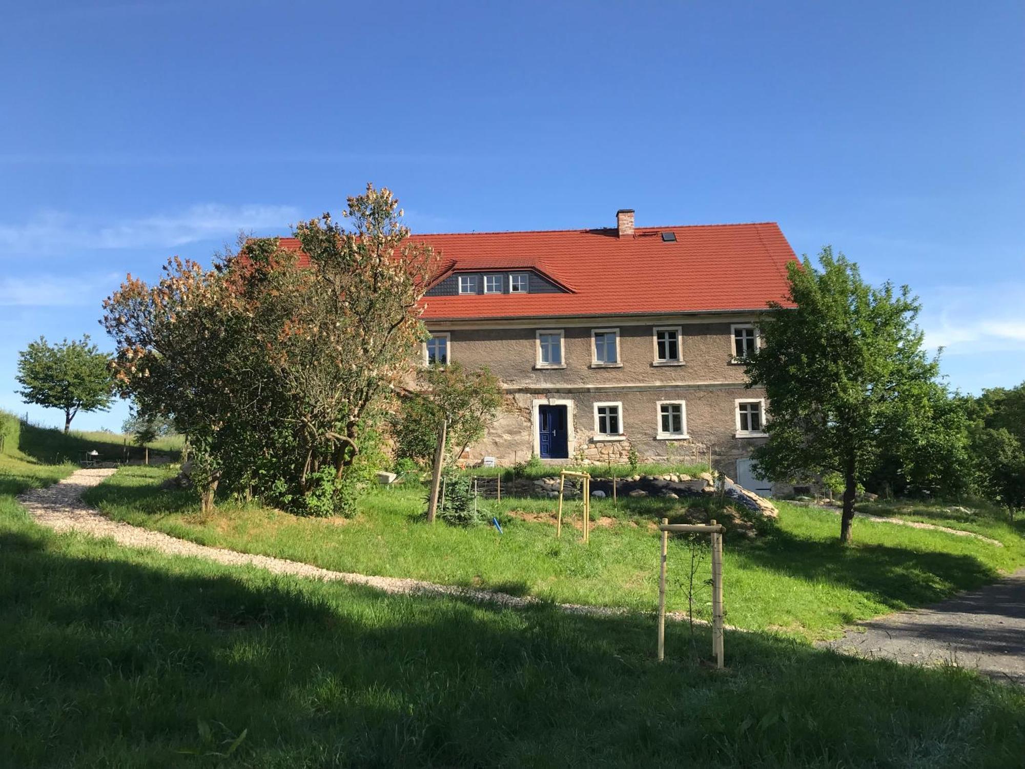 Отель Dom Piwowara Лесьна Экстерьер фото