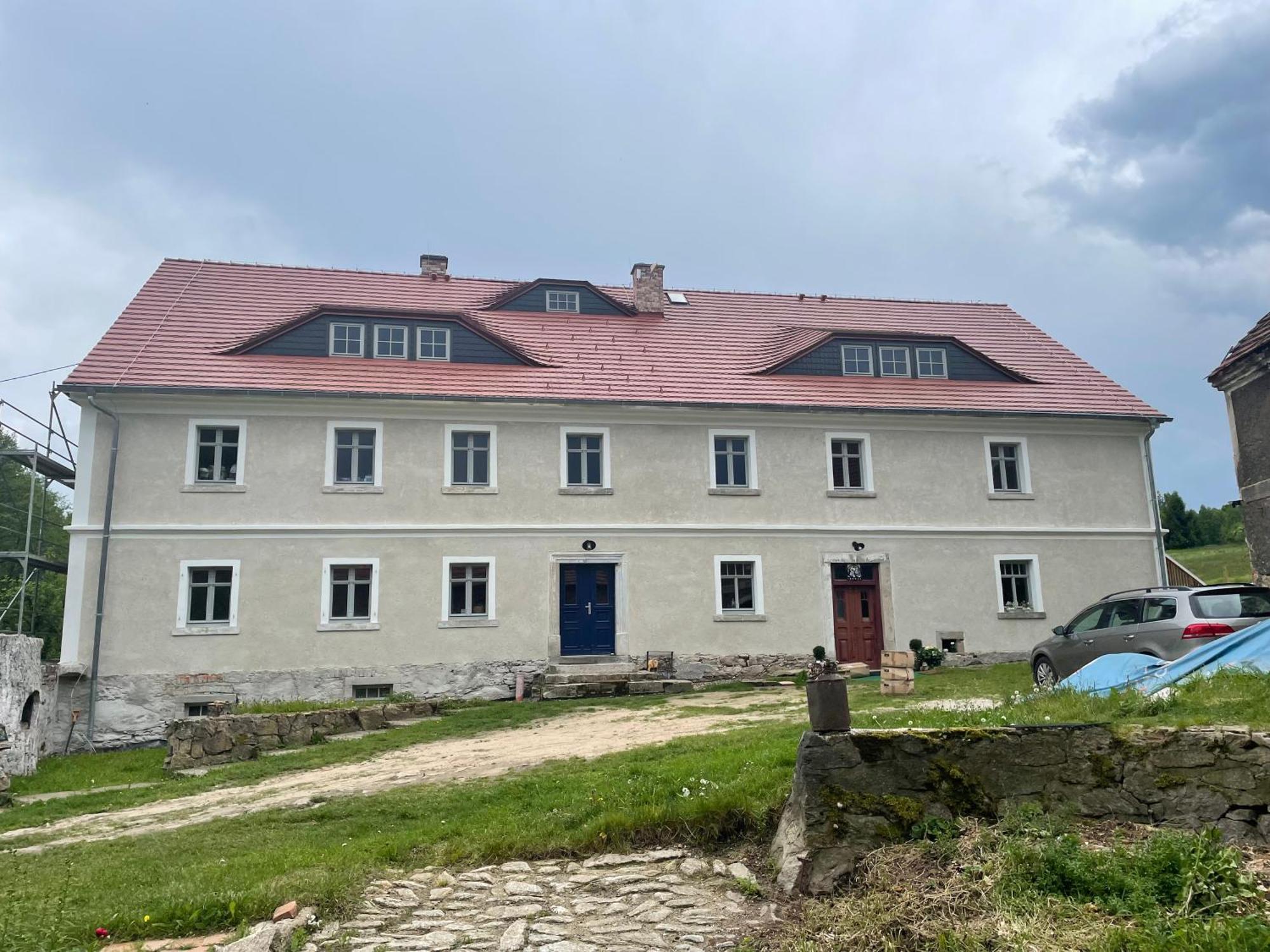 Отель Dom Piwowara Лесьна Экстерьер фото